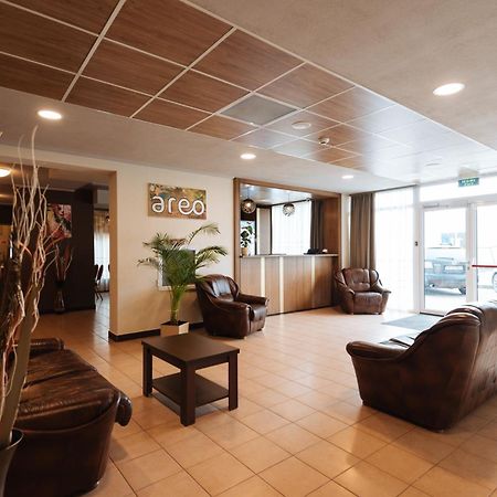 Areo Hotel & Restaurant Bradesti Zewnętrze zdjęcie